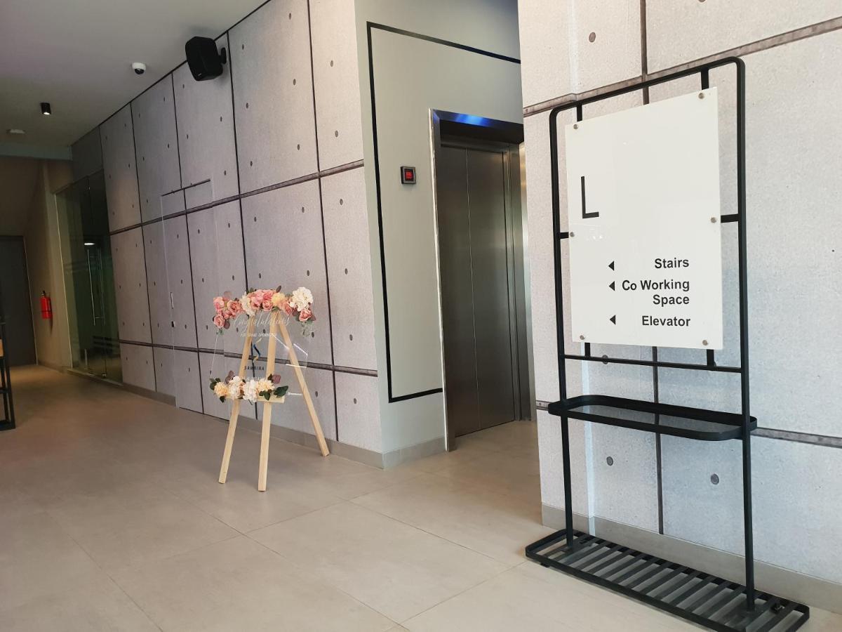 雅加达 Sambina Prime酒店 外观 照片